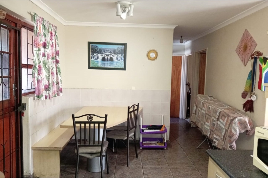3 Bedroom Property for Sale in Gaylee Western Cape